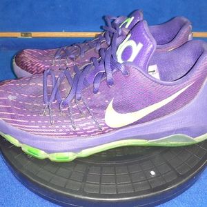 Nike KD 8 Suit (GS) Sneakers Sz. 7Y-US, 7 Men's, 8.5 Women's 40EU